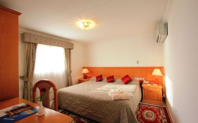 Beach Hotel Sharjah