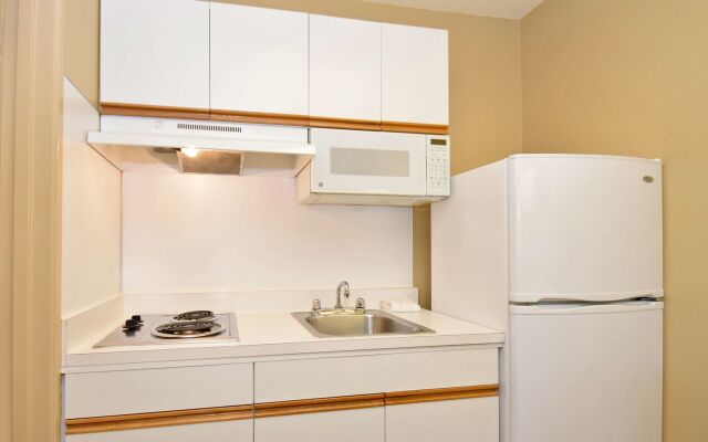 Extended Stay America Suites Atlanta Perimeter Hammond Drive