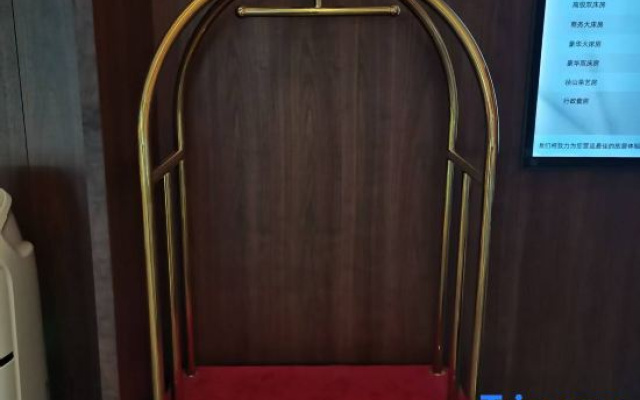 ROYGEM Hotel (Wuyi Square, Yaoling & 2nd Xiangya Station, Changsha)