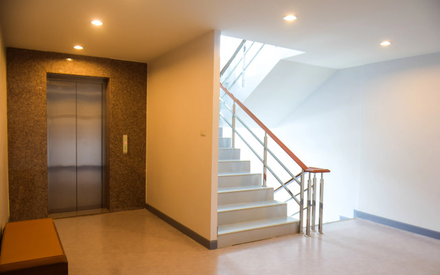 Peak Boutique City Hotel