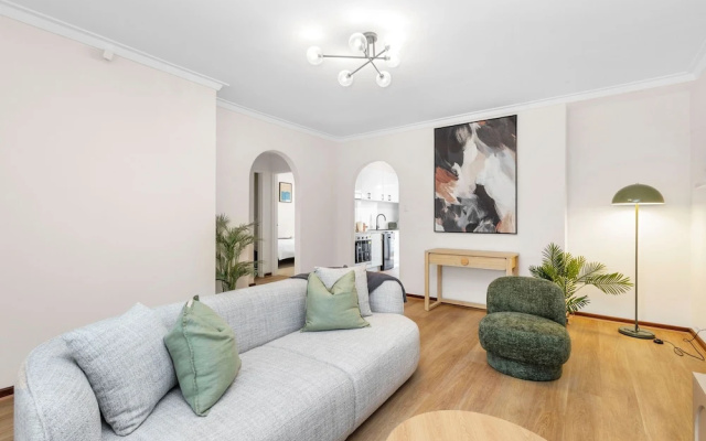 Quiet Comfortable - A Sepal Stay – Guest Rooms – Perth
