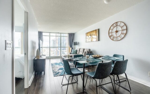 GLOBALSTAY 1 Bedroom & Den Condo in the Heart of Downtown Toronto