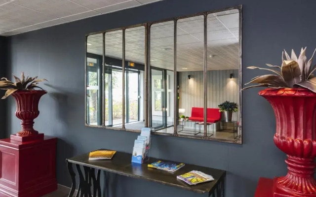 Ténéo Apparthotel Bordeaux Merignac - Aeroport