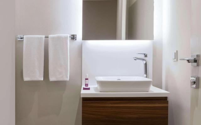 Mövenpick Living Istanbul West