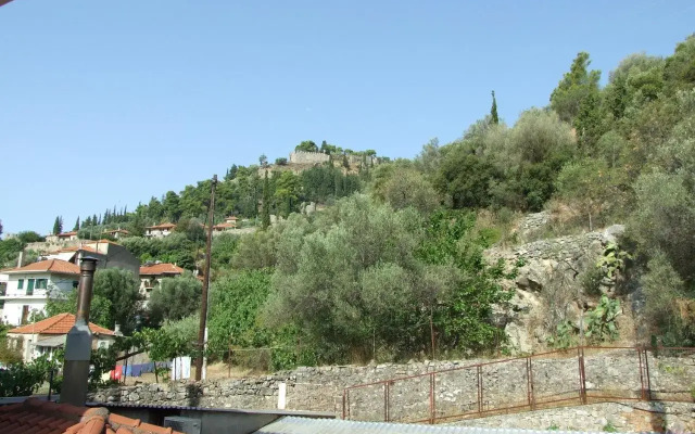 Γκαρσονιέρα επιπλωμένη Studio