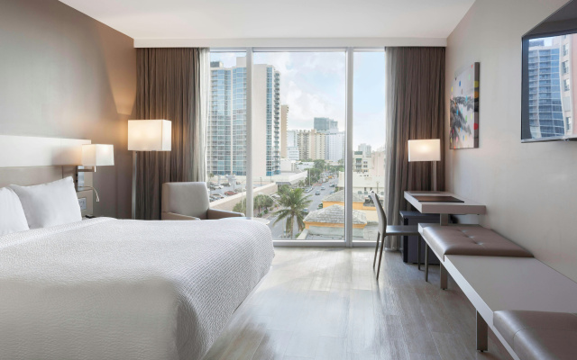 AC Hotel by Marriott Miami Beach