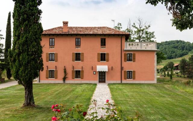 Casale in Collina