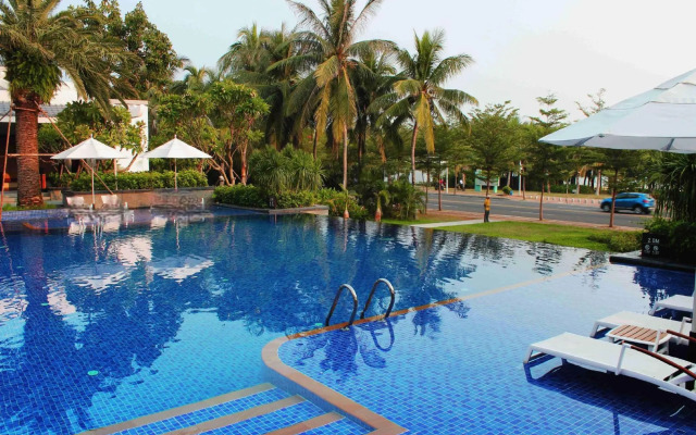 Jinghai Hotel & Resort