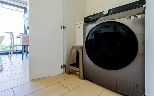 w Premium 1BR w Balcony in San Francisco