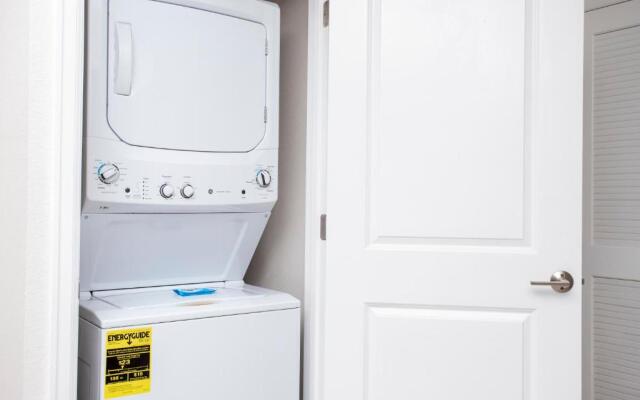 Amazing Home With Mickey Themed Decorated Bedroom Near Disney