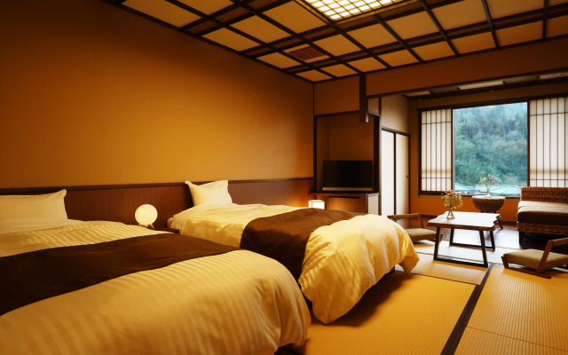 Tsukioka Onsen Masyuu