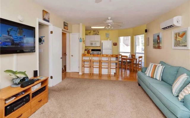 Sea Rocket 6 One-bedroom Apartment