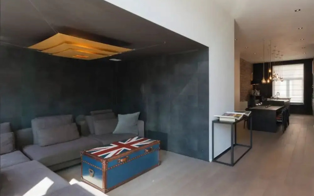 Flagey Terrace Design residence