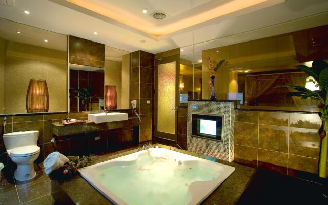Chateau Motel Spa