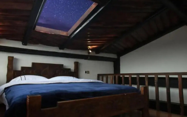 Floral Hotel · Yangqi Space Boutique Inn