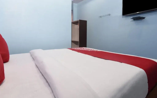 Oyo 18767 Hotel Harbour View