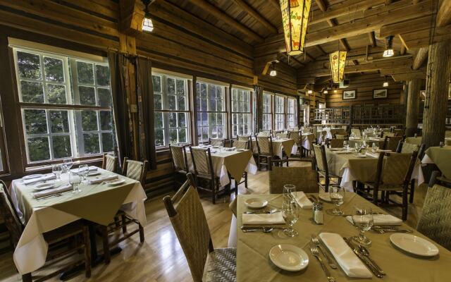 Lake McDonald Lodge - Inside the Park