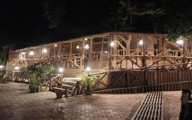 Shangri La Jungle Resort