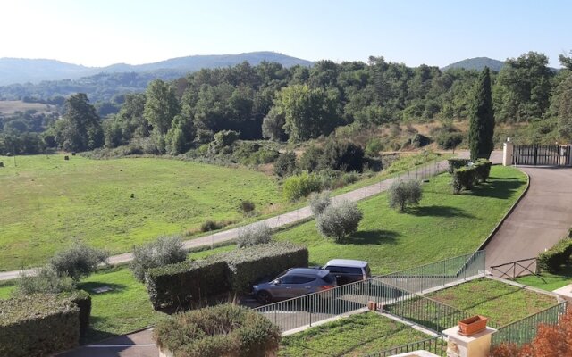 Sleeps 6 - Private Pool - Remote Countryside Villa