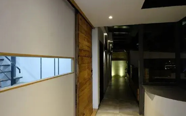 DaLi LOFT Travelling With Hostel