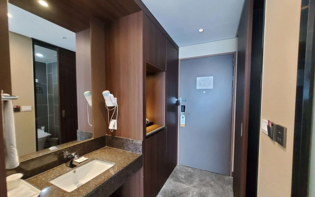 Ramada Sokcho Hotel