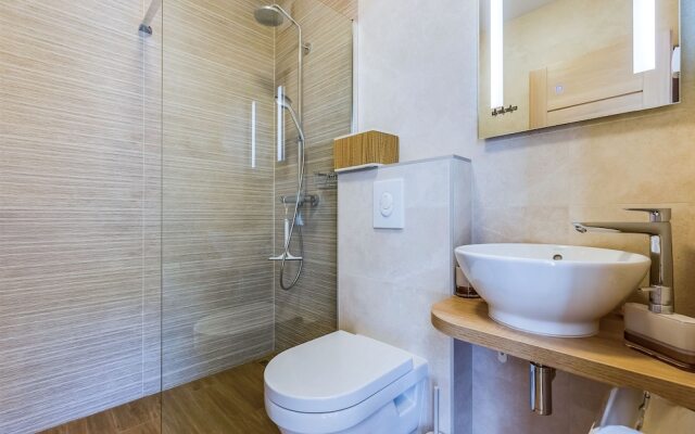 House Luxus Villa Arly