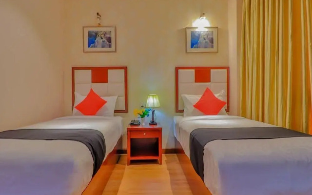 Capital O 753 Ratna Hotel