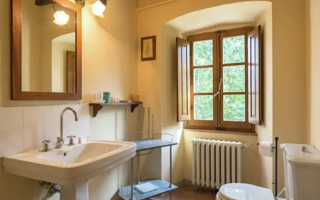 Rustic Comfort With Modern Touch