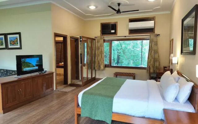 Corbett Riverside Resort