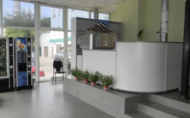 Hostel Avita III