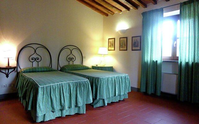 Beautiful Villa in Lari, with swimming pool