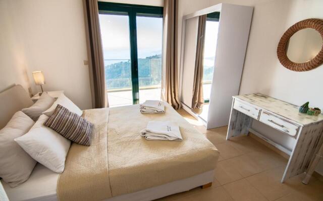 Zaki Villas