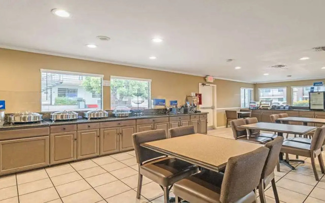 Best Western Roseville Inn