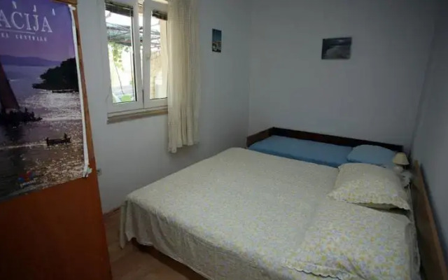 Apartments Jakšić