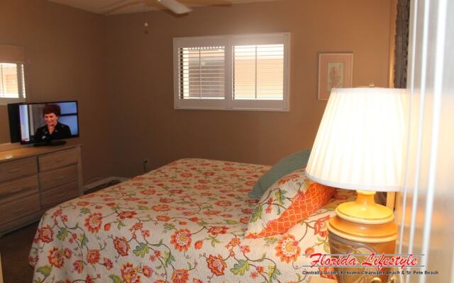 Beach Palms 404 Apartment