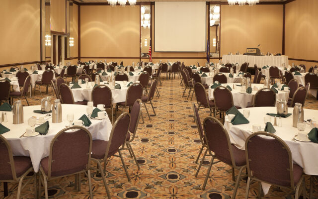 Radisson Hotel La Crosse