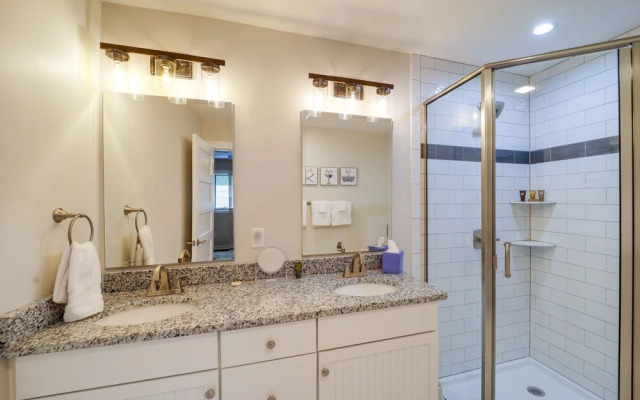 Ideally Located Blowing Rock Apartment!