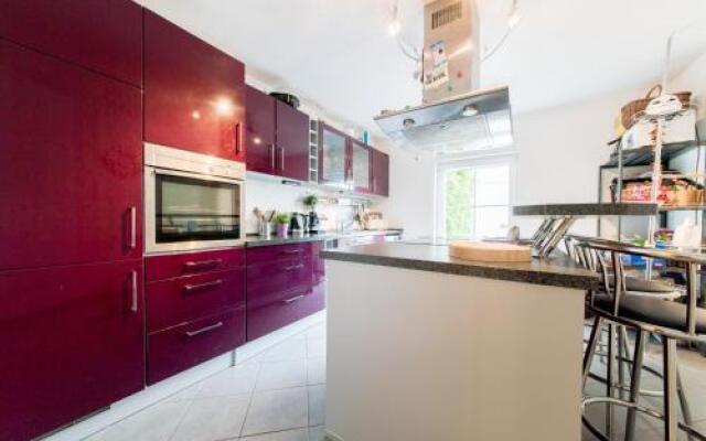 5732 Private Room 1 Person