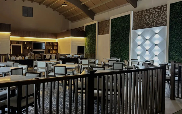 Hangar Inn Tijuana