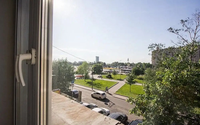 Apartlux on Ploshchad Pobedy