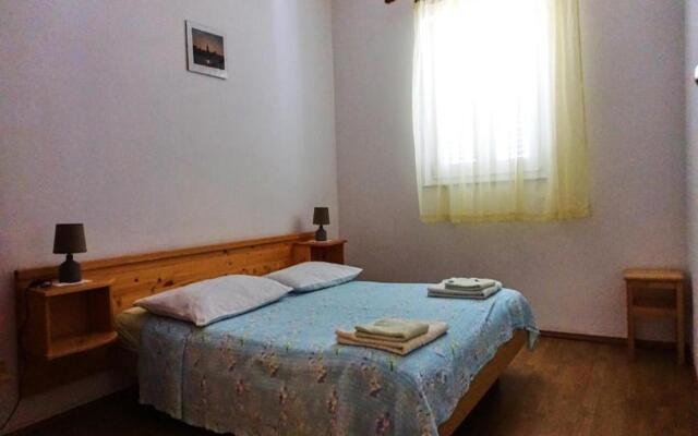 Tatjana - 300 m from beach - A2(4)