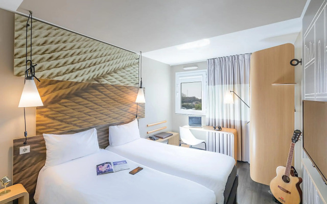ibis Porto Gaia