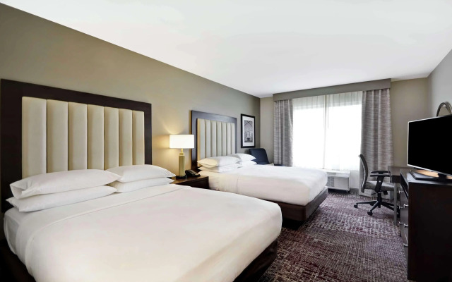 DoubleTree by Hilton Chicago Midway Airport