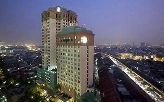 Horison Arcadia Mangga Dua