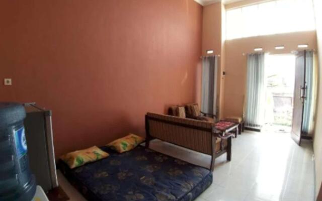 Kens Villa 8 (Murah, 2 Kamar Tidur, 1 Kamar Mandi)