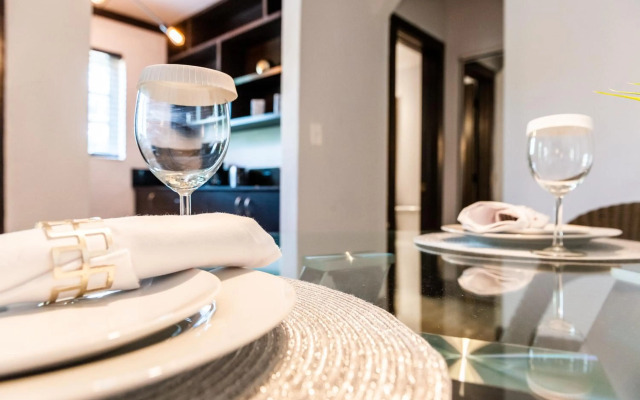 Lincoln Arms Suites