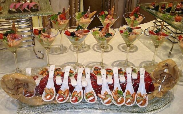 Grand Empire Palace Hotel