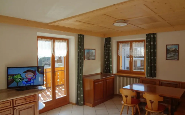 Ciasa Ramon & Bernard Apartments