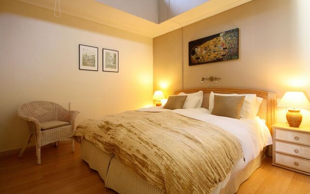 Superb Villa in Elviria With Swimming Pool