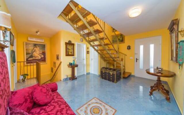 Villa Residence Lantoni